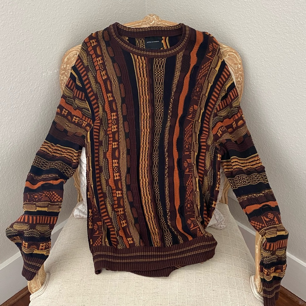 Mens “retro” sweater NWOT